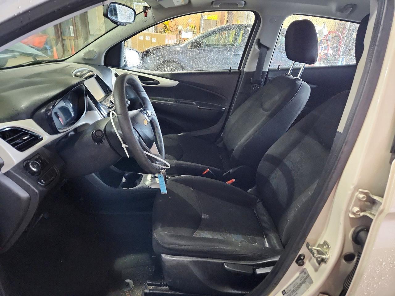 2016 CHEVROLET SPARK 1LT photo 7