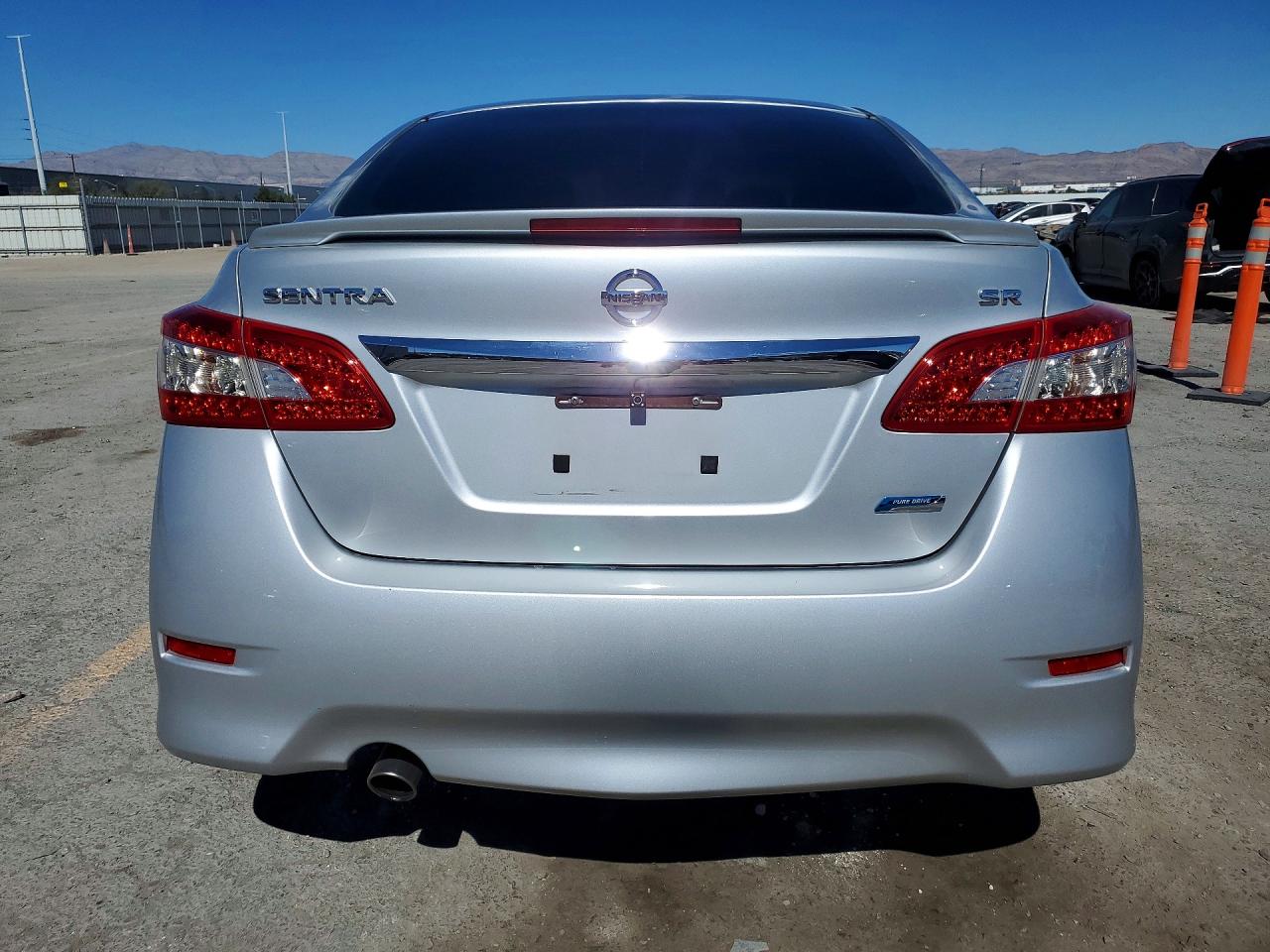 2014 NISSAN SENTRA SR photo 11