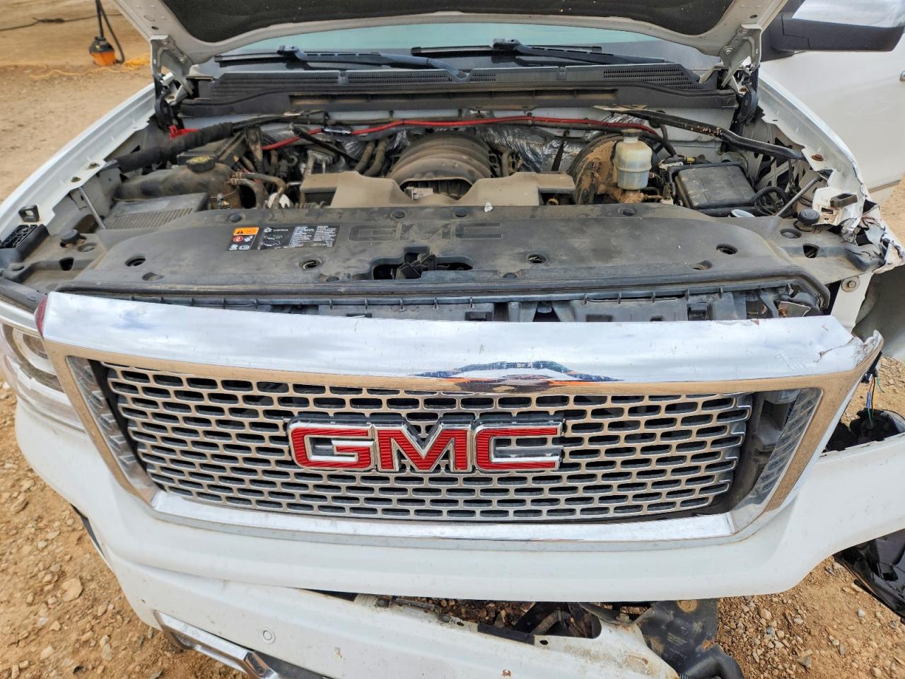 2014 GMC SIERRA K1500 DENALI photo 11