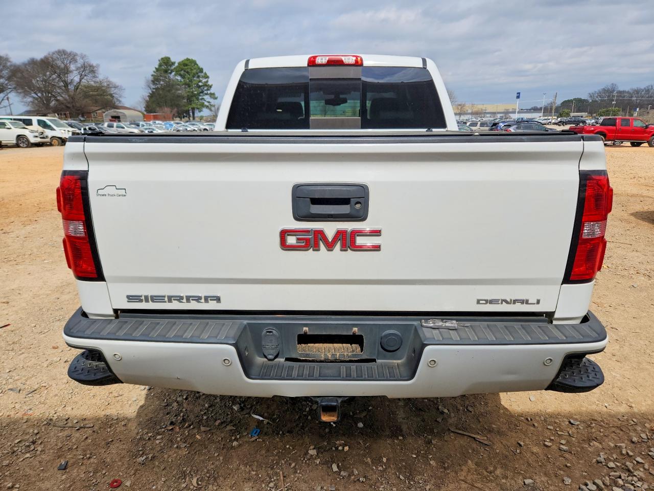 2014 GMC SIERRA K1500 DENALI photo 6