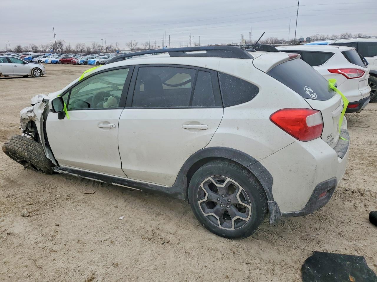 2014 SUBARU XV CROSSTREK 2.0 LIMITED photo 2