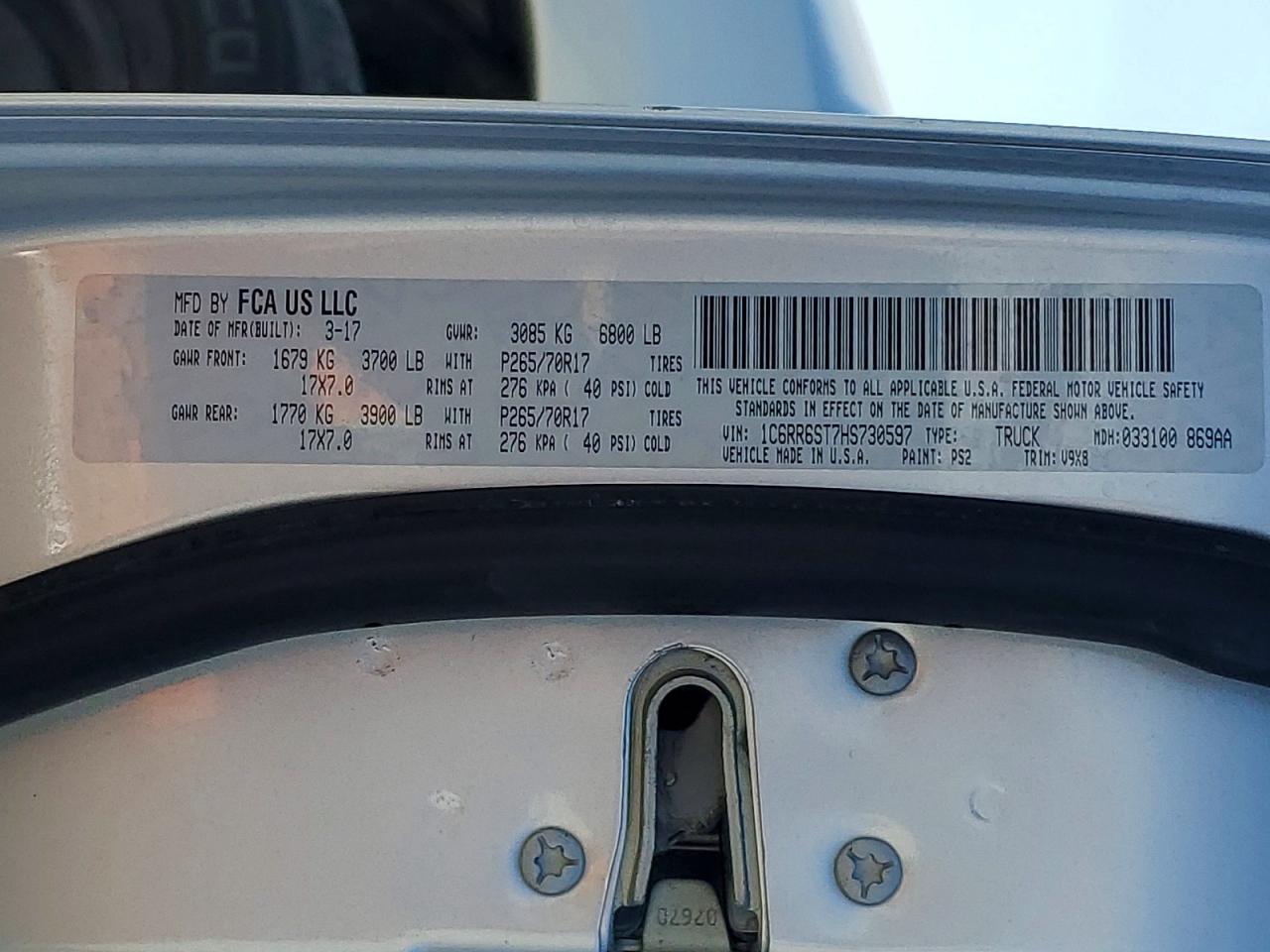 2017 RAM 1500 ST photo 12