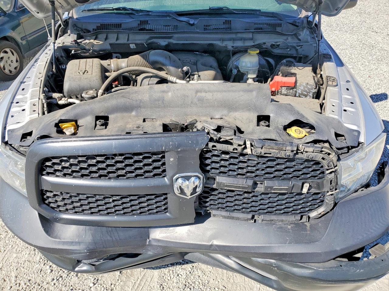 2017 RAM 1500 ST photo 11