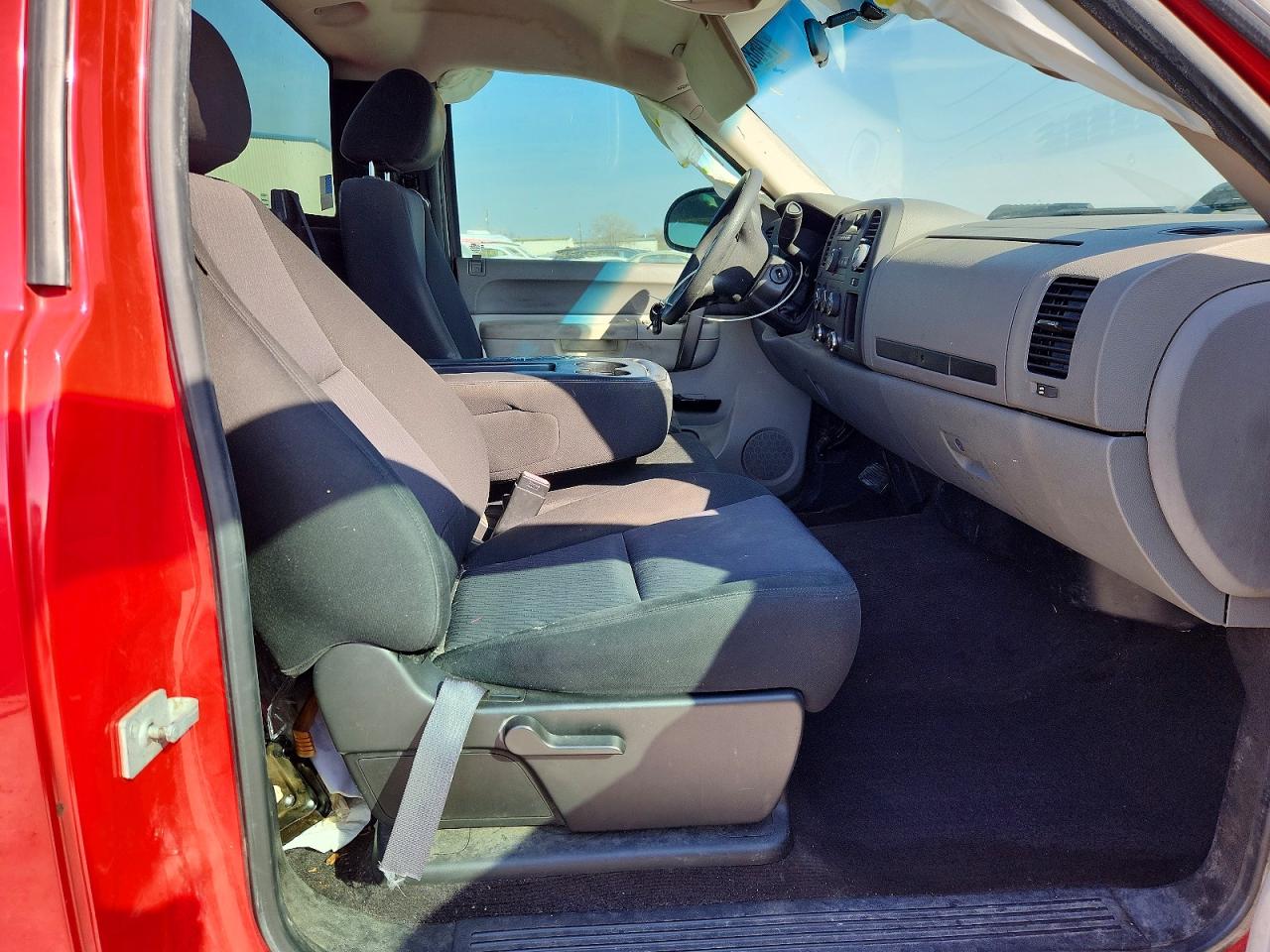 2010 CHEVROLET SILVERADO C1500 photo 10