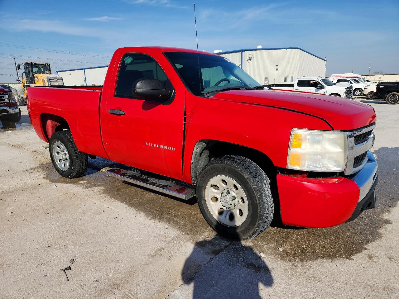 2010 CHEVROLET SILVERADO C1500 photo 4