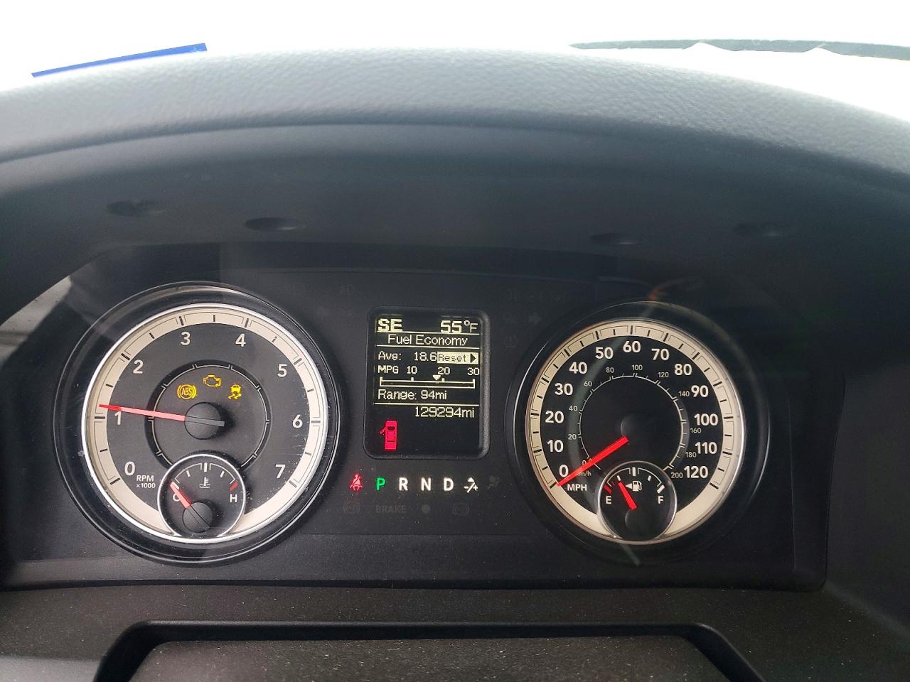2016 RAM 1500 SLT photo 17