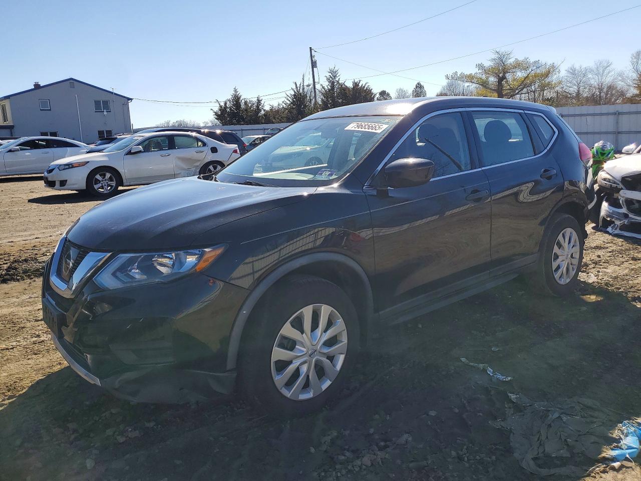 2017 NISSAN ROGUE