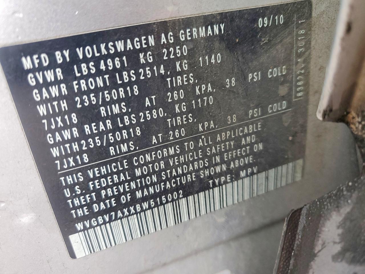 2011 VOLKSWAGEN TIGUAN S photo 12