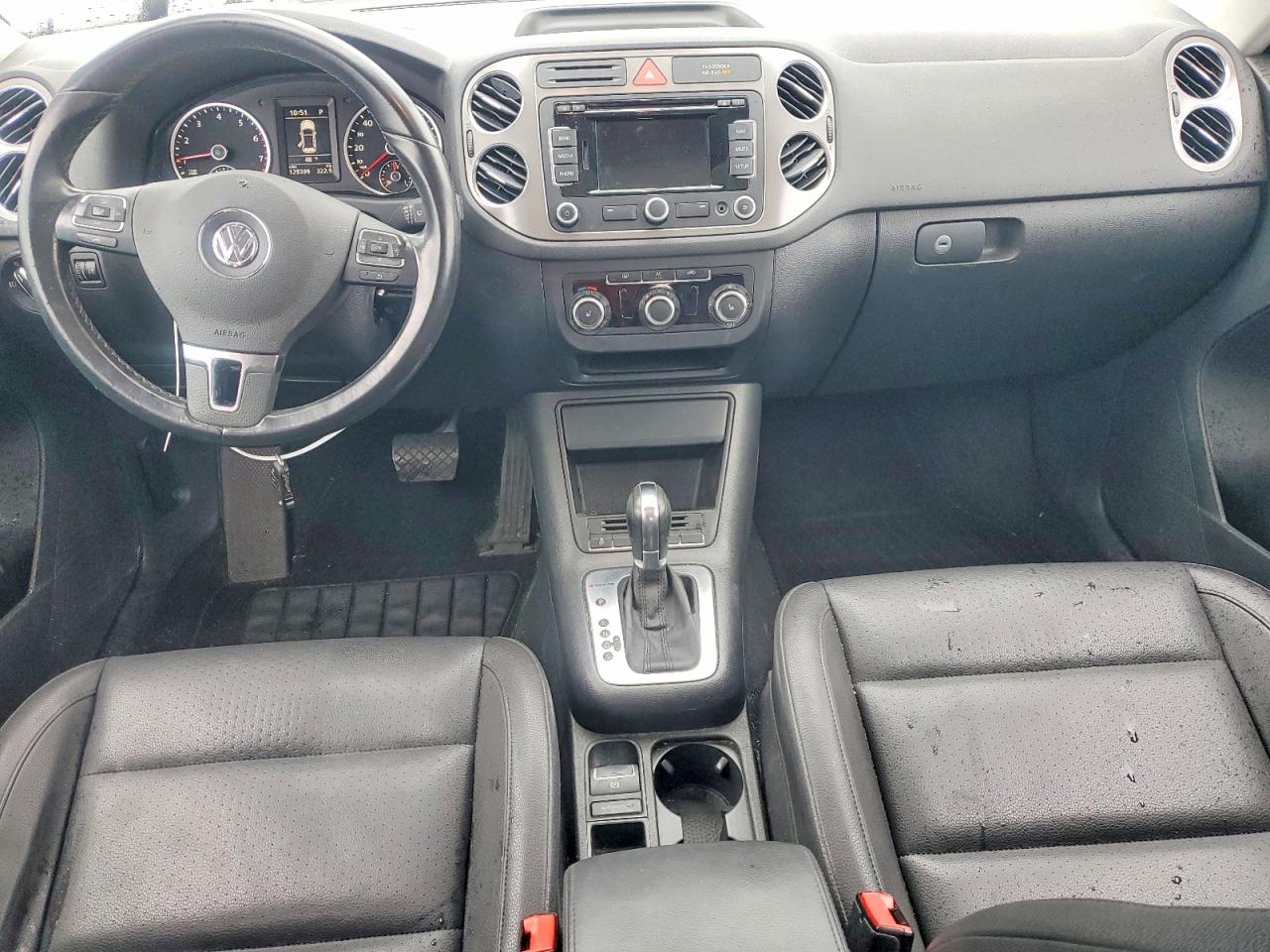2011 VOLKSWAGEN TIGUAN S photo 8