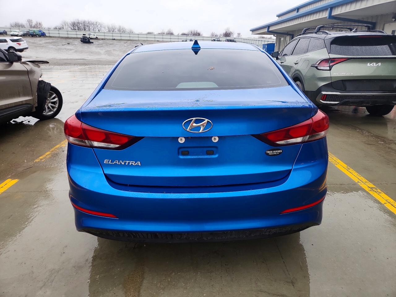2018 HYUNDAI ELANTRA VALUE EDITION photo 11
