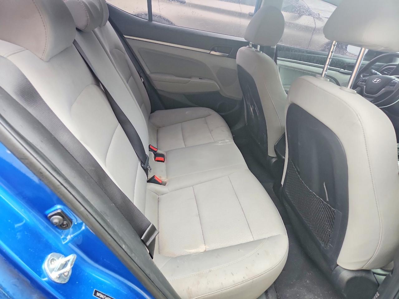 2018 HYUNDAI ELANTRA VALUE EDITION photo 19