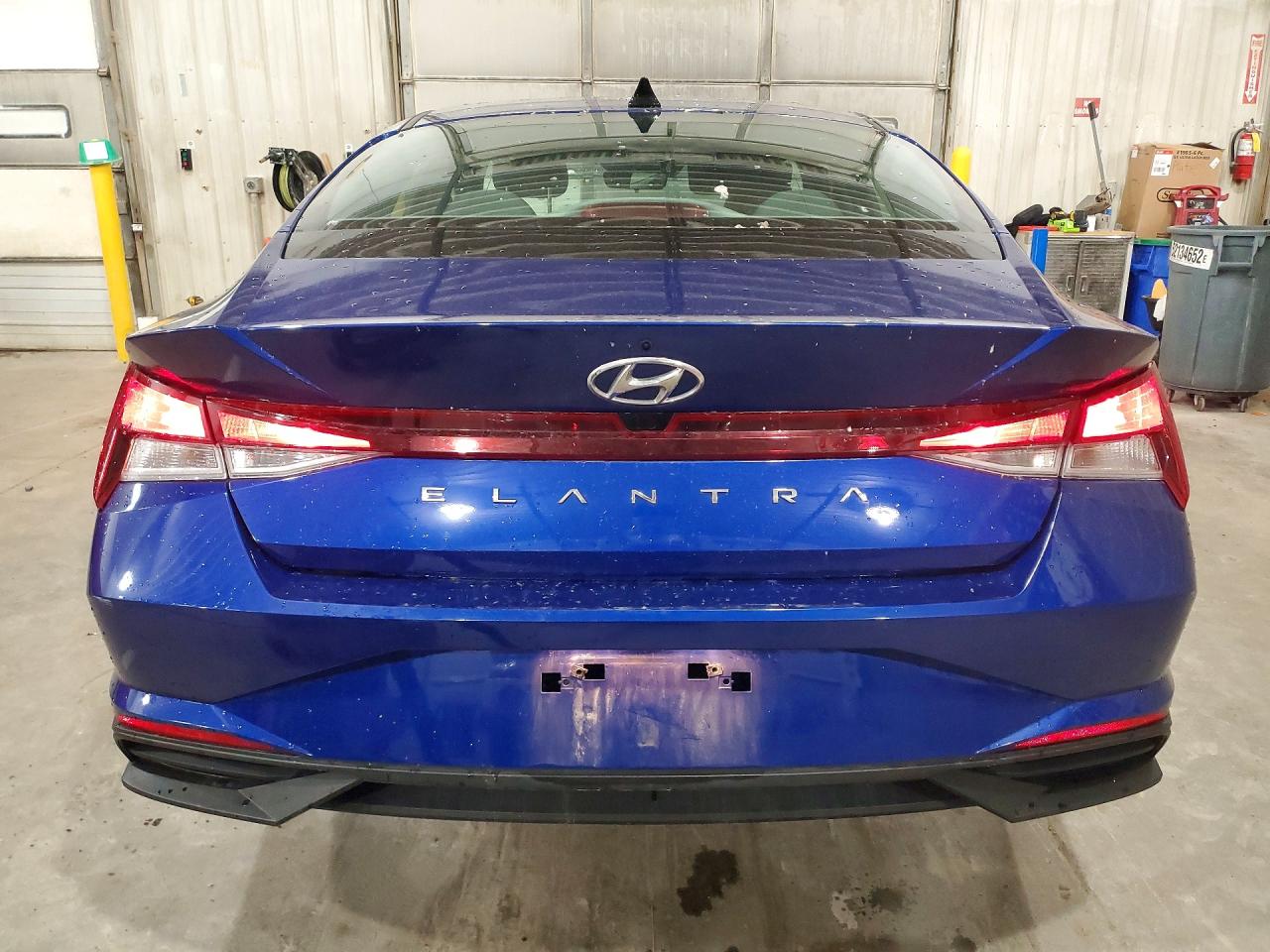2023 HYUNDAI ELANTRA SEL photo 11