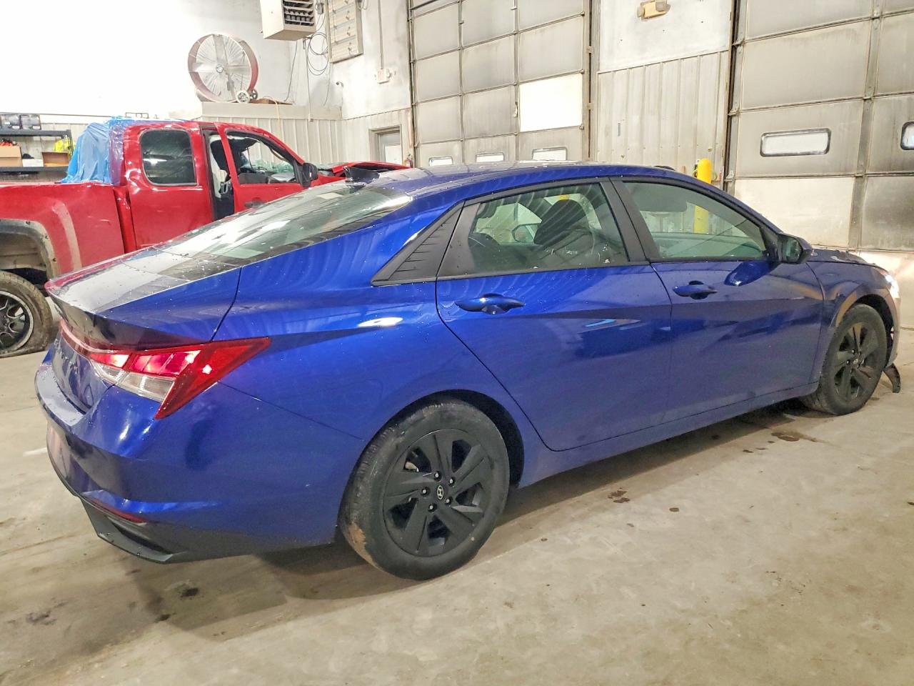 2023 HYUNDAI ELANTRA SEL photo 5