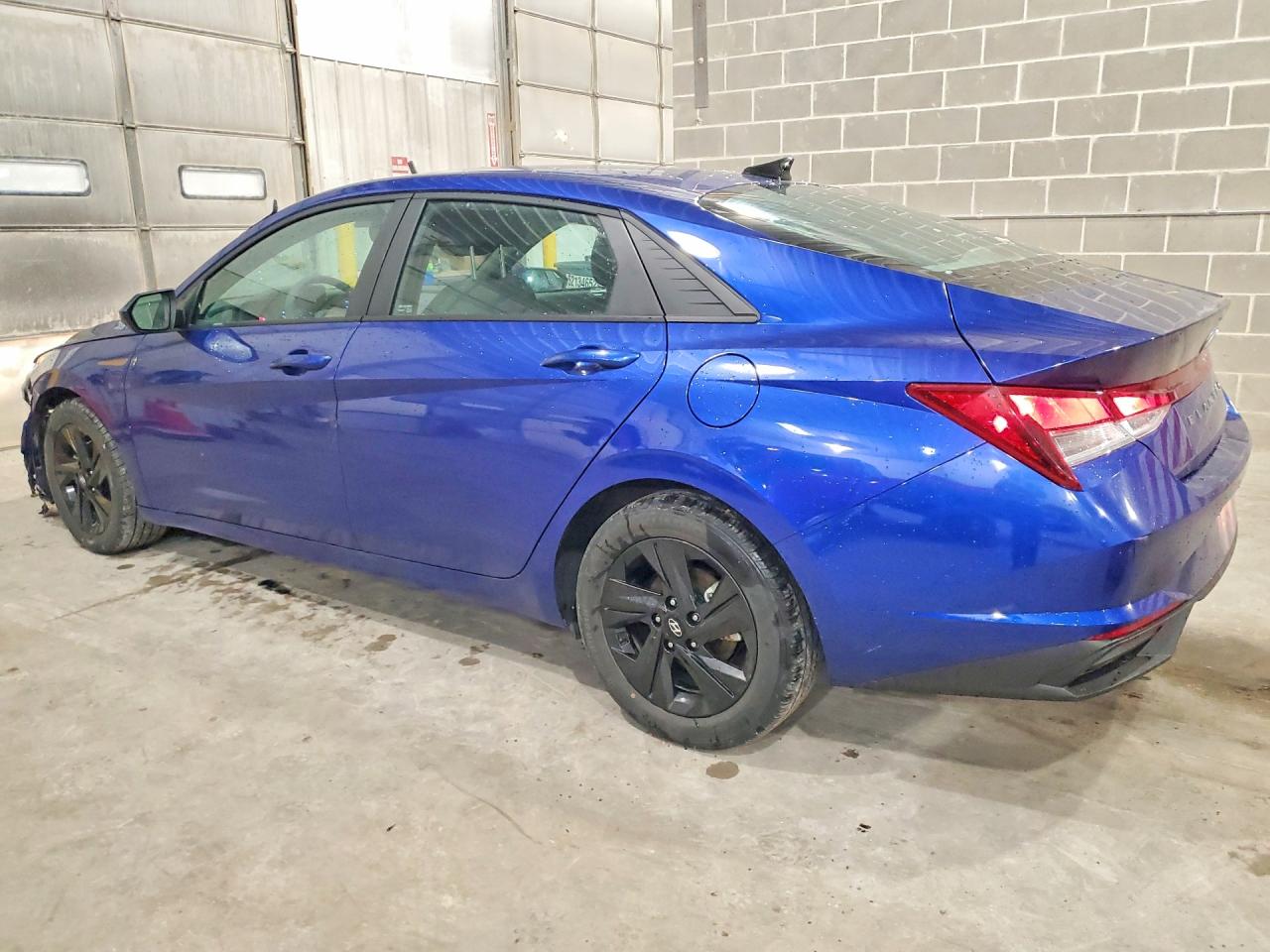 2023 HYUNDAI ELANTRA SEL photo 3