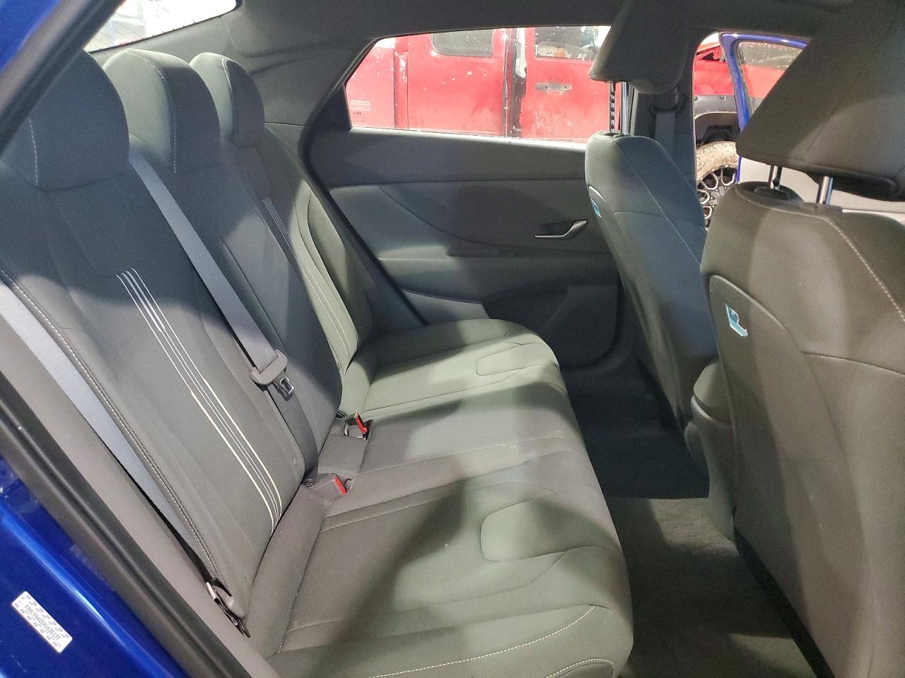 2023 HYUNDAI ELANTRA SEL photo 19