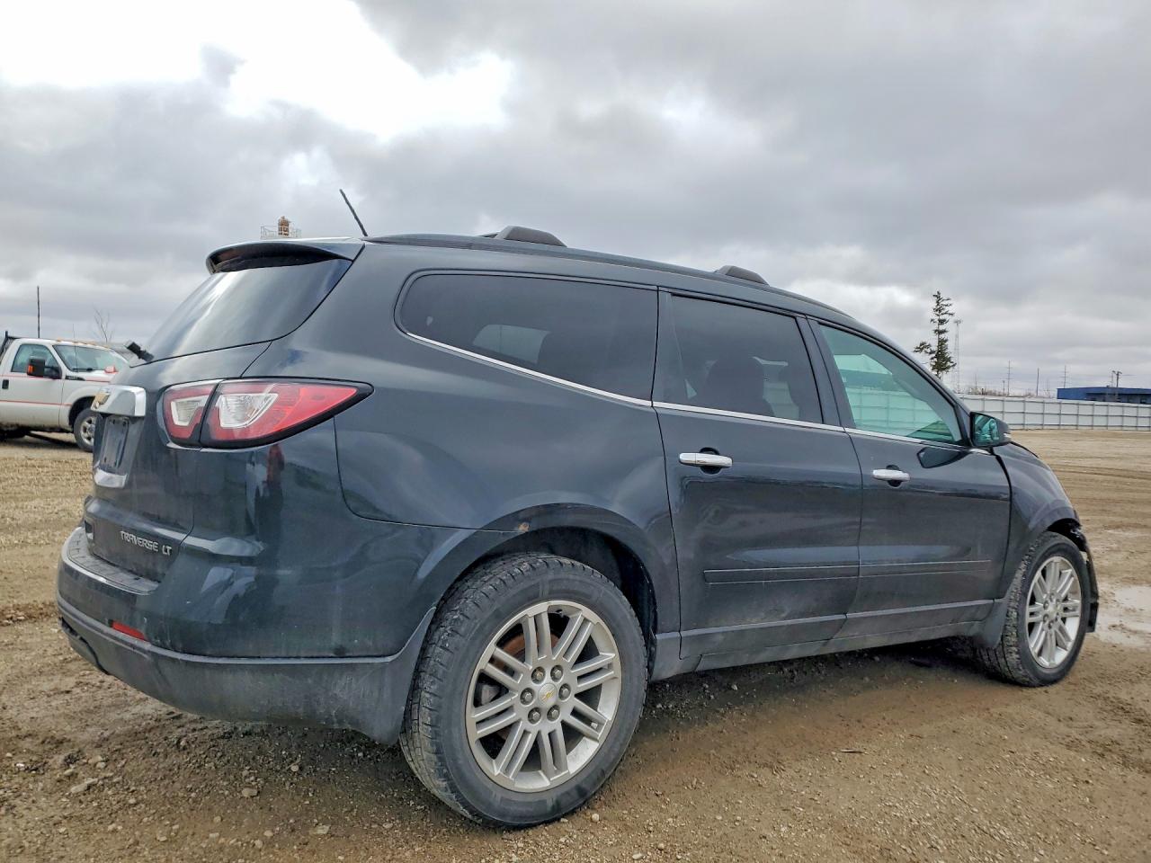 2014 CHEVROLET TRAVERSE LT photo 7