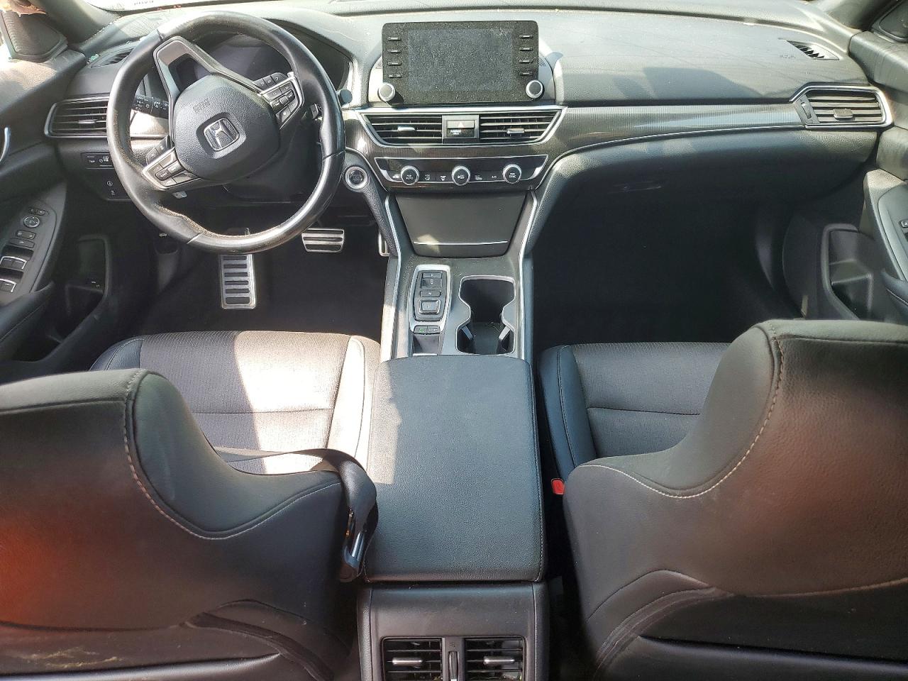 2020 HONDA ACCORD SPORT photo 8