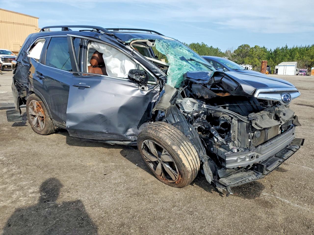 2021 SUBARU FORESTER TOURING photo 4