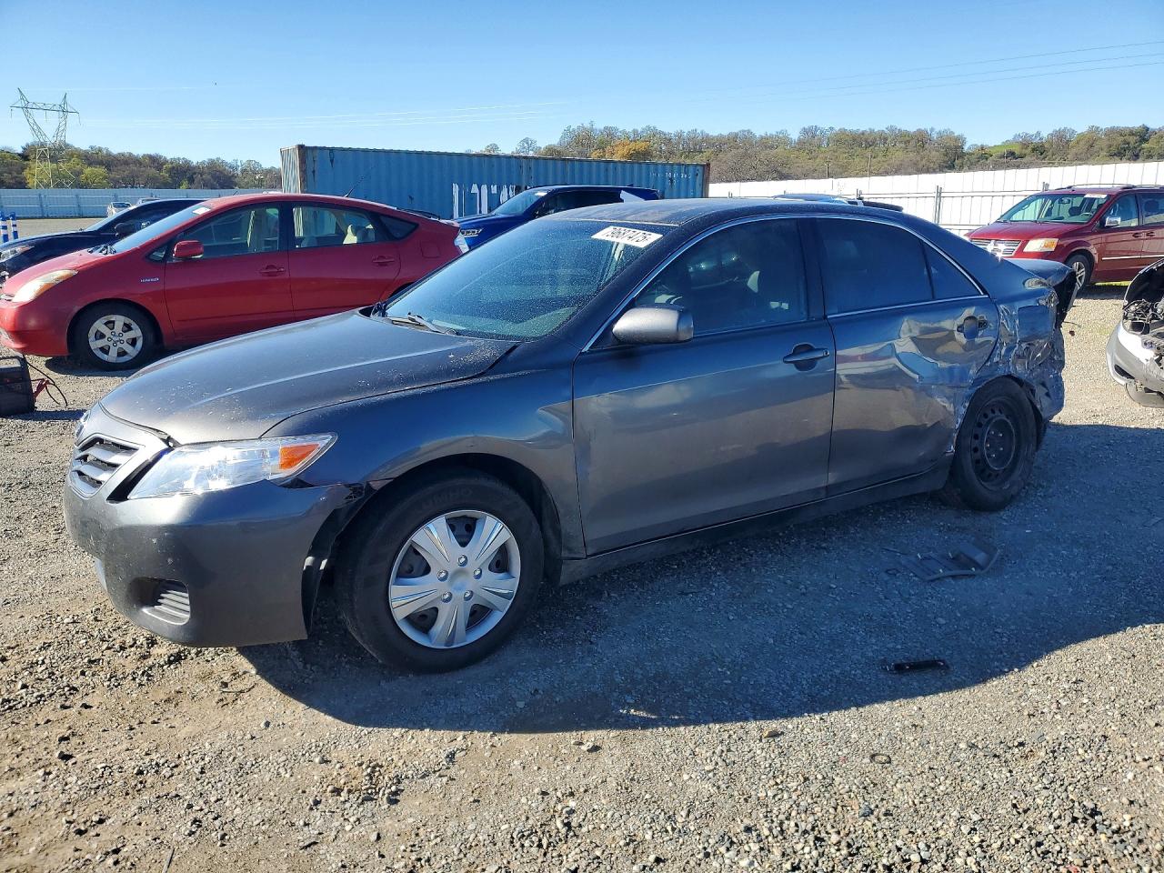 2011 TOYOTA CAMRY