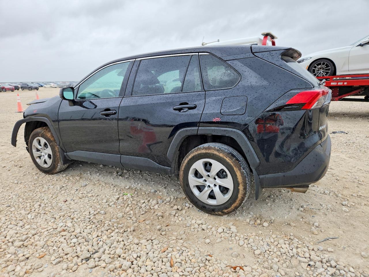 2025 TOYOTA RAV4 LE photo 3