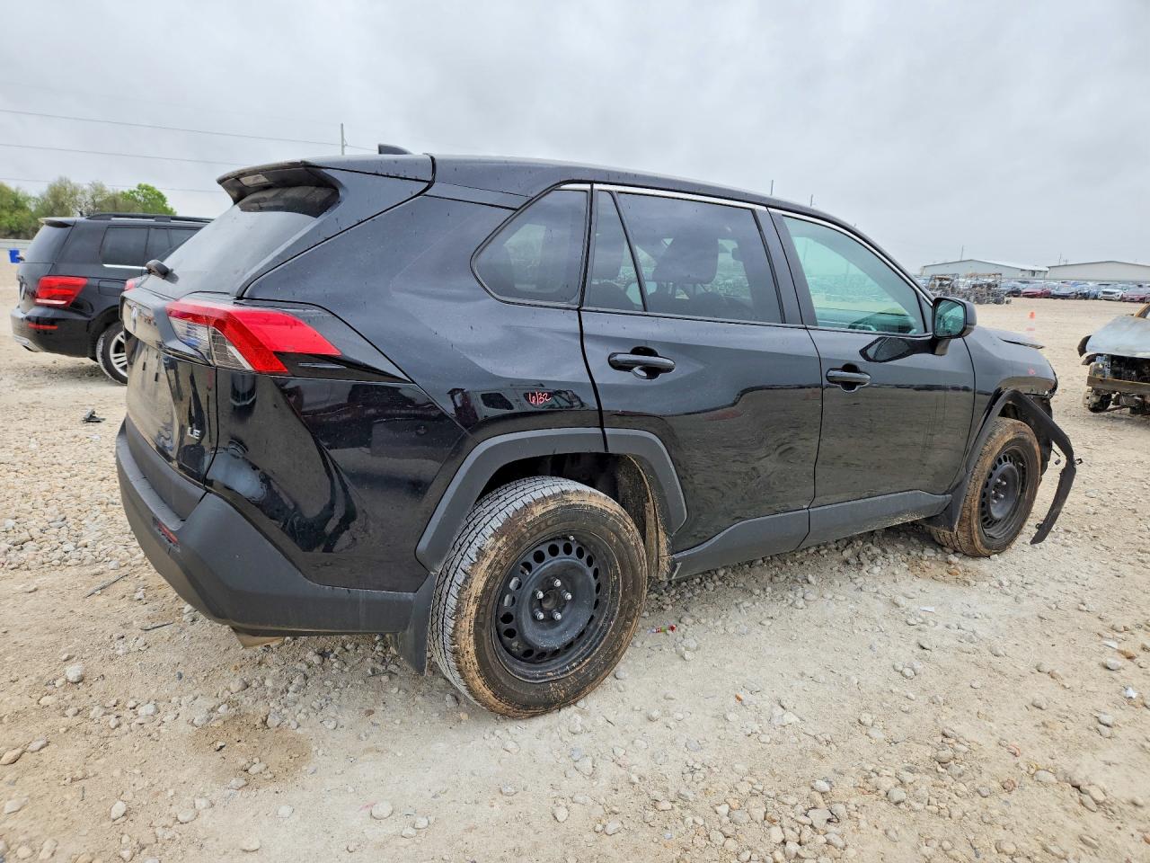 2025 TOYOTA RAV4 LE photo 5