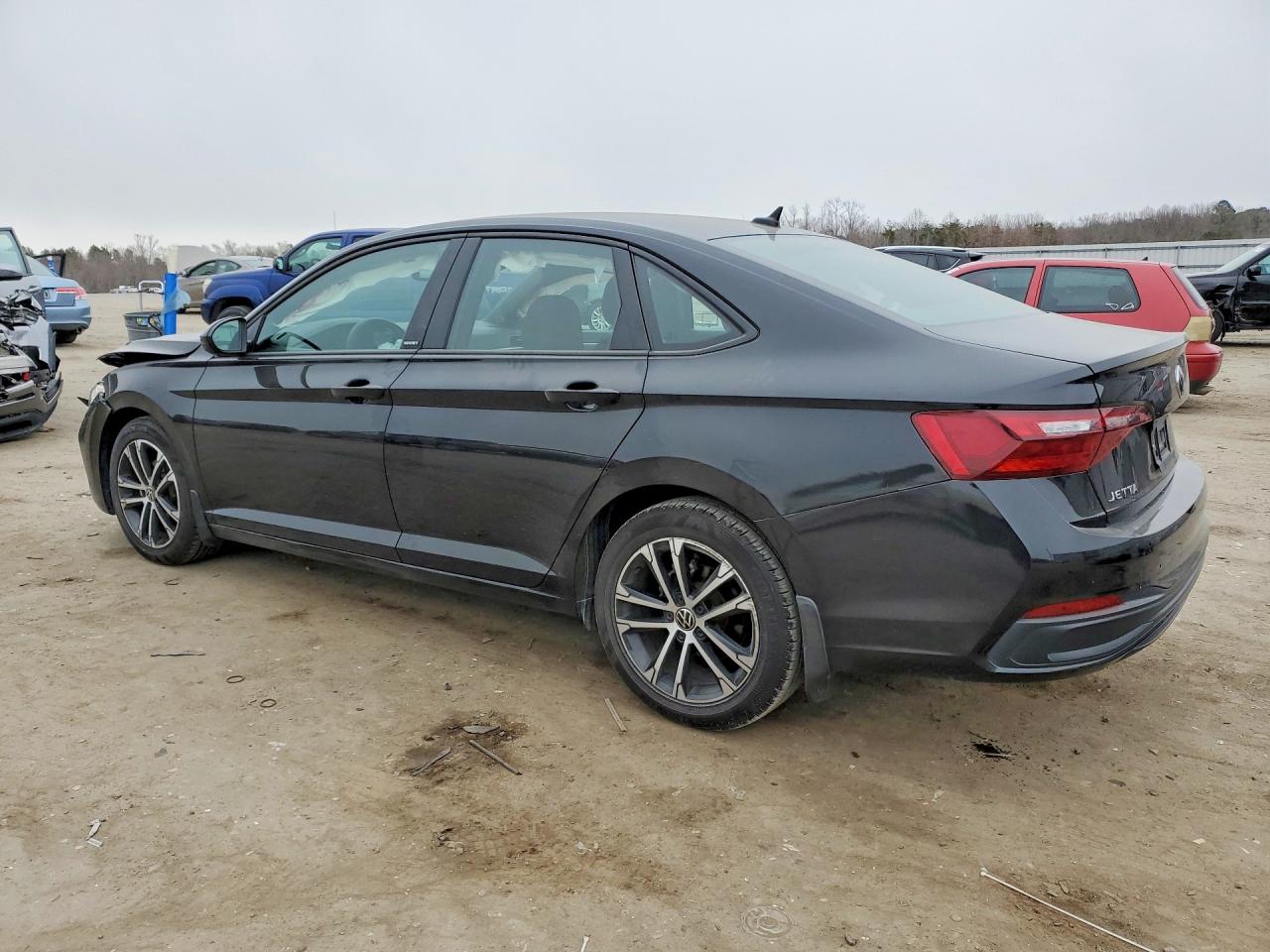 2024 VOLKSWAGEN JETTA SPORT photo 3