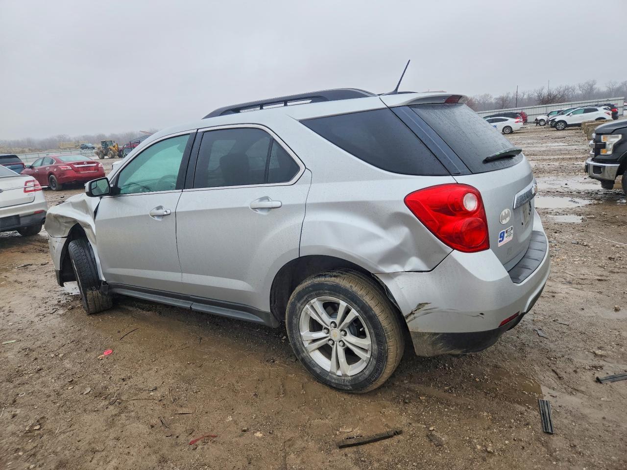 2013 CHEVROLET EQUINOX LT photo 4