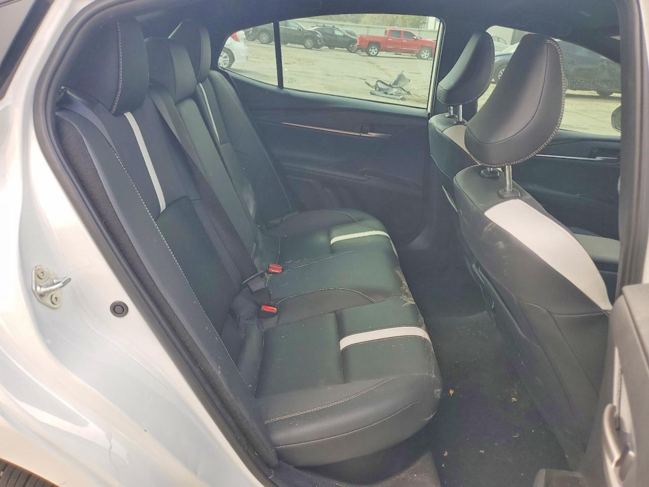 2025 TOYOTA CAMRY SE photo 19