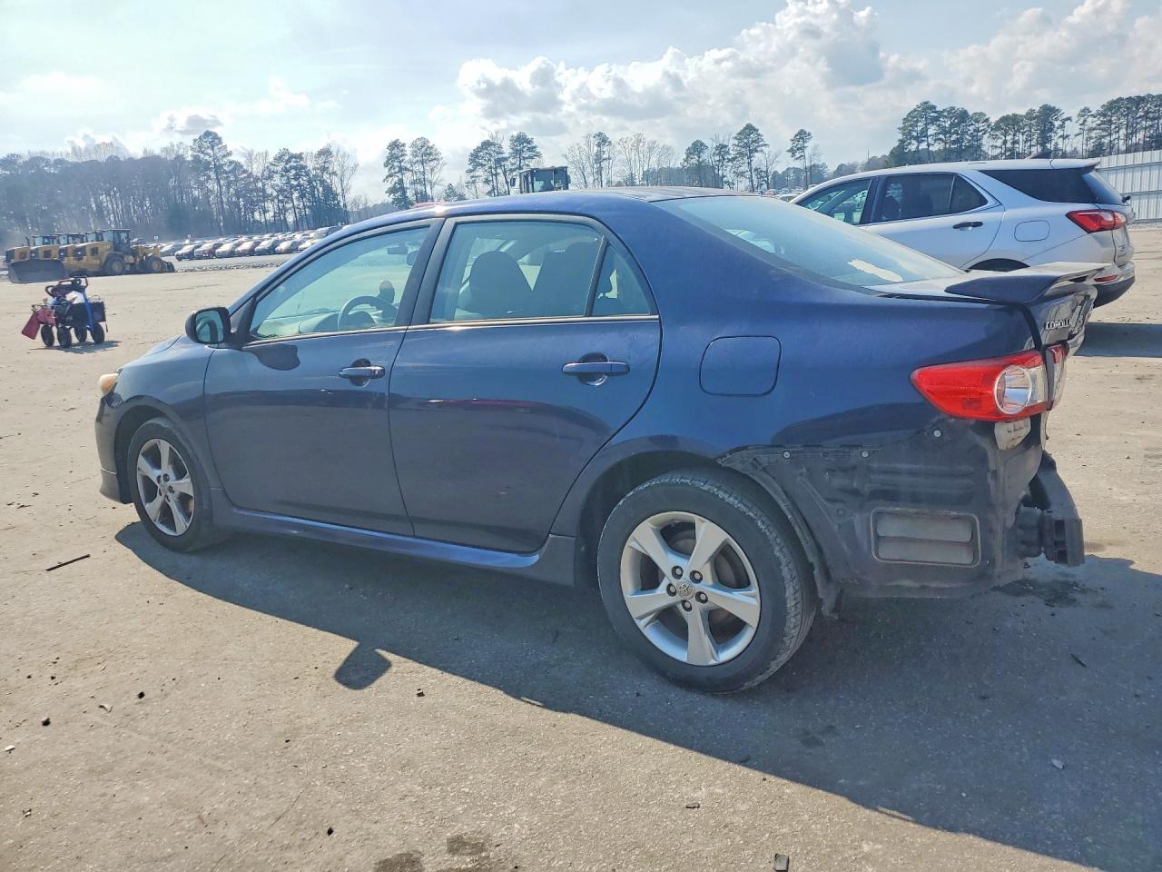 2012 TOYOTA COROLLA S photo 2