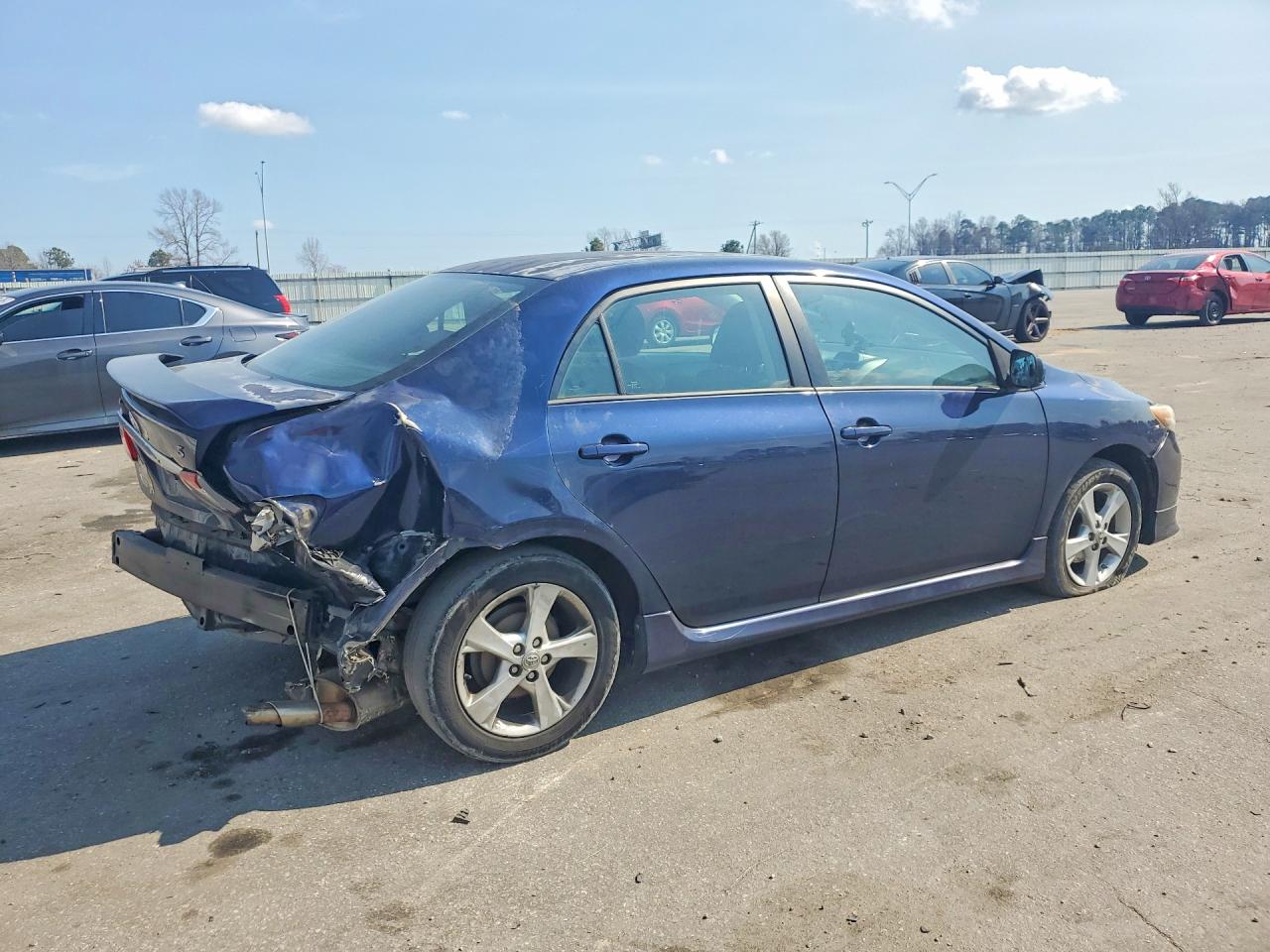 2012 TOYOTA COROLLA S photo 3