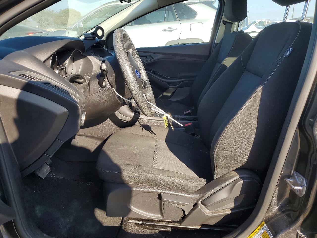 2015 FORD FOCUS S photo 7