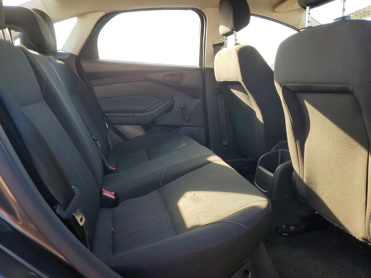 2015 FORD FOCUS S photo 10