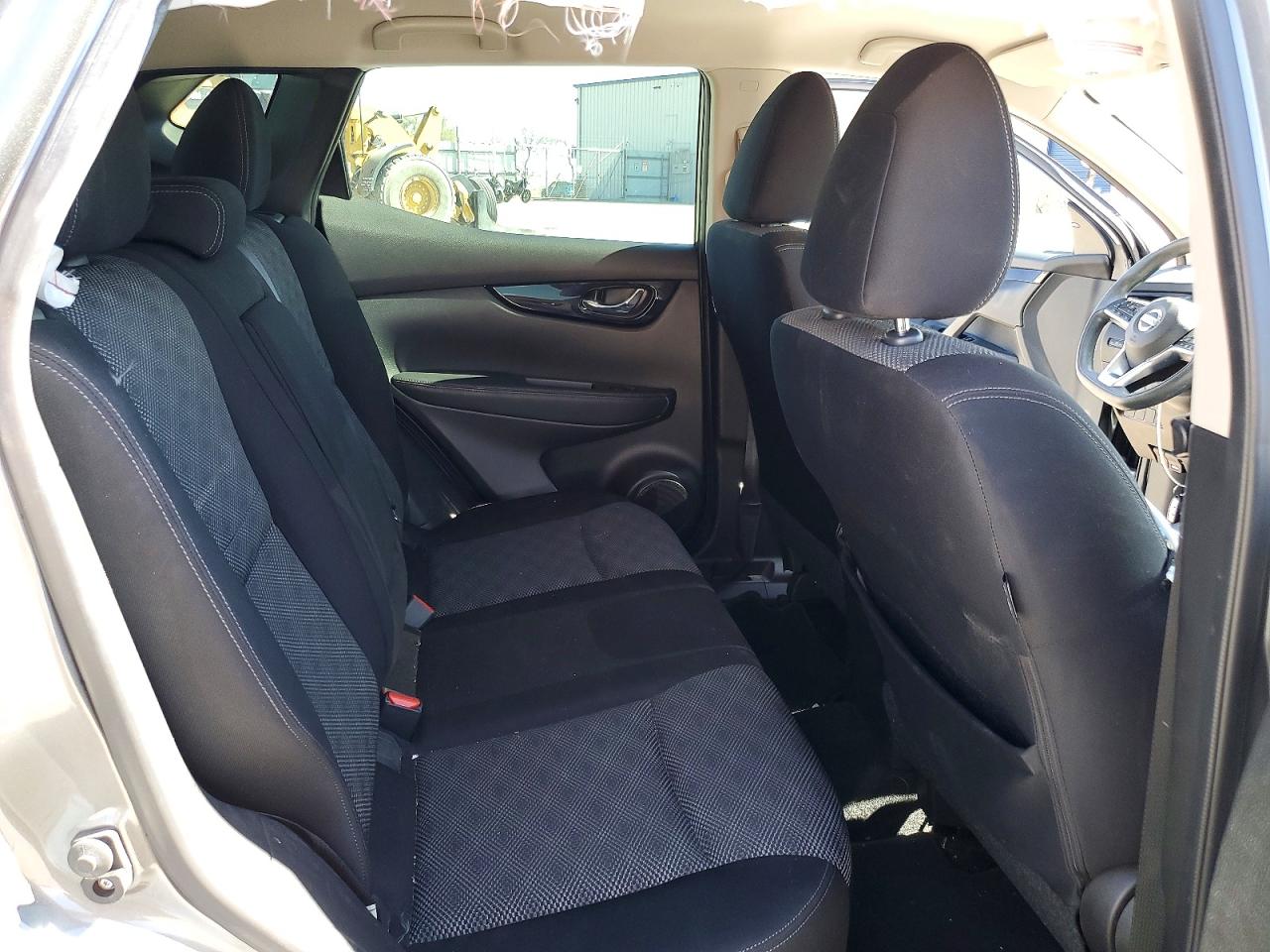 2019 NISSAN ROGUE SPORT SV photo 11
