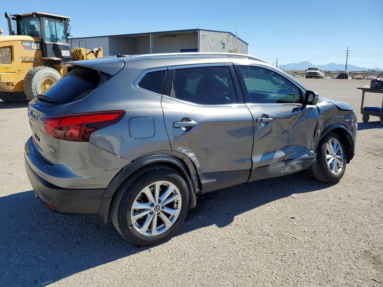 2019 NISSAN ROGUE SPORT SV photo 3