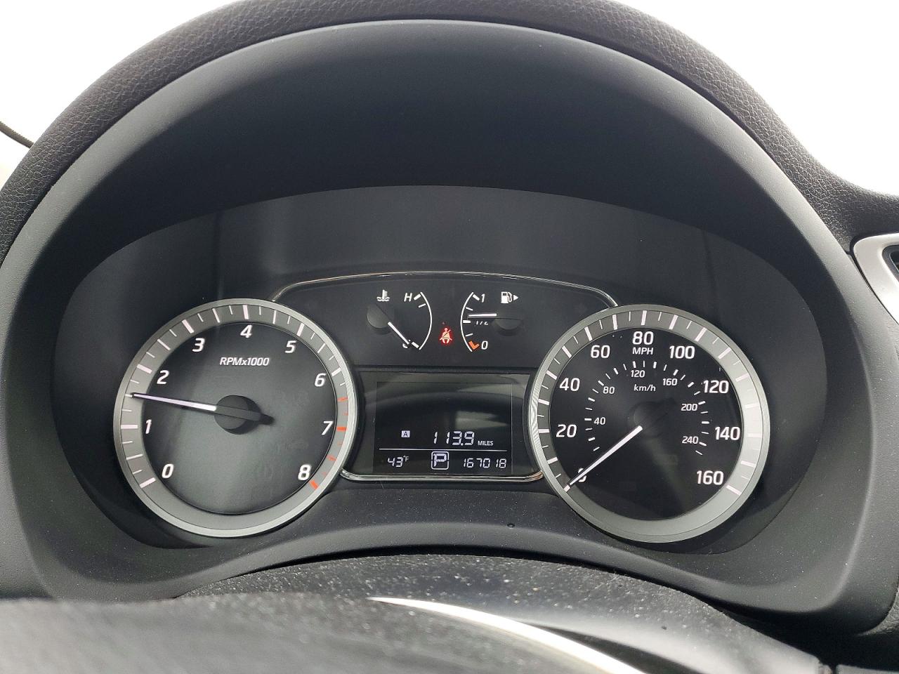 2015 NISS SENTRA SL photo 9
