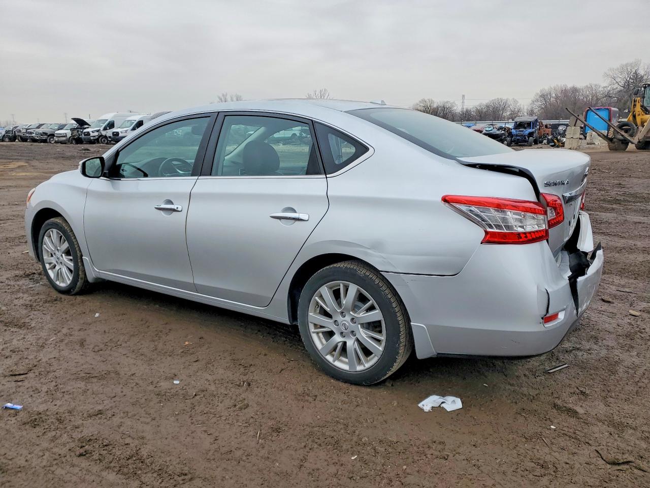 2015 NISS SENTRA SL photo 2