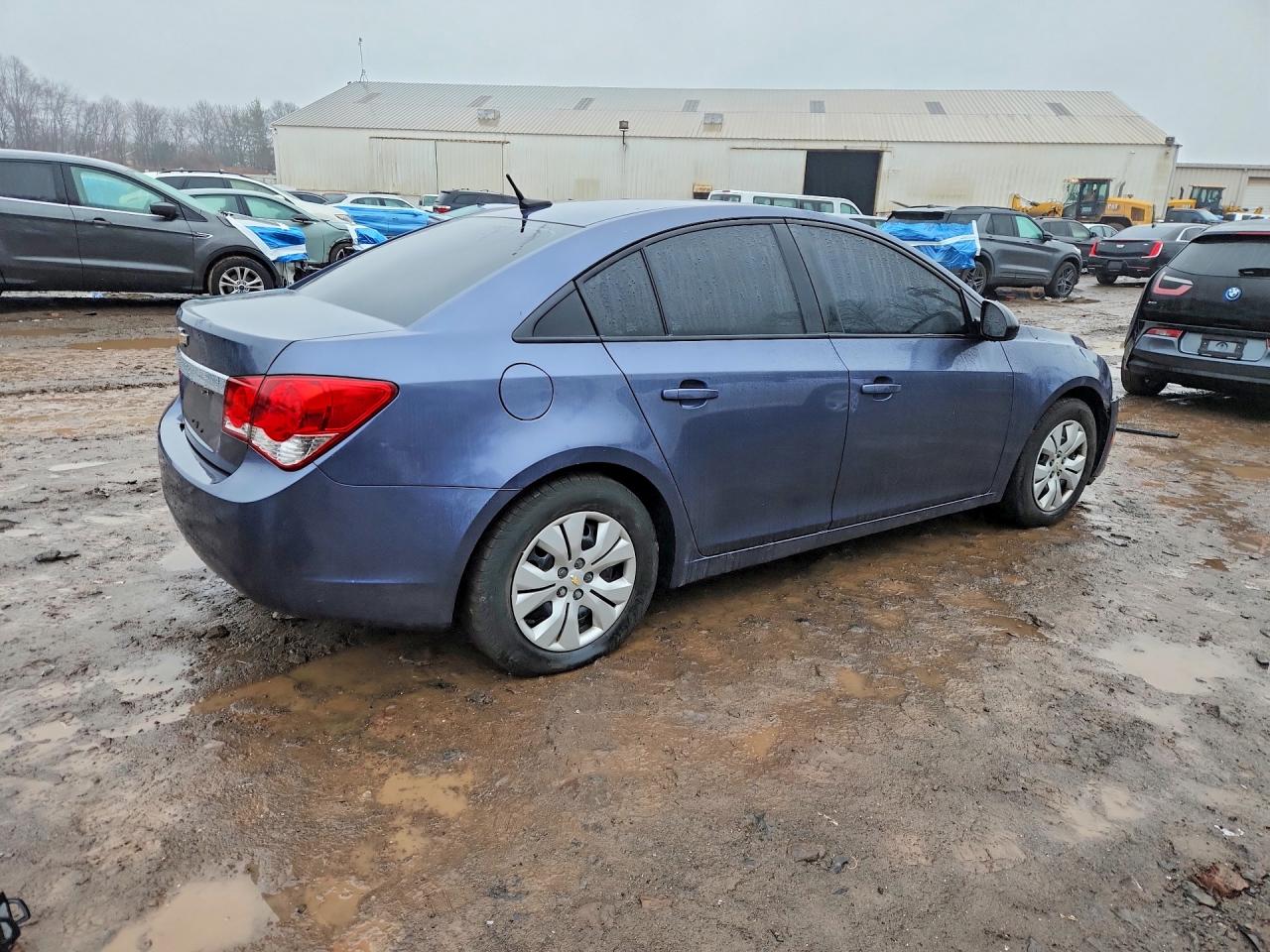 2013 CHEVROLET CRUZE LS photo 5