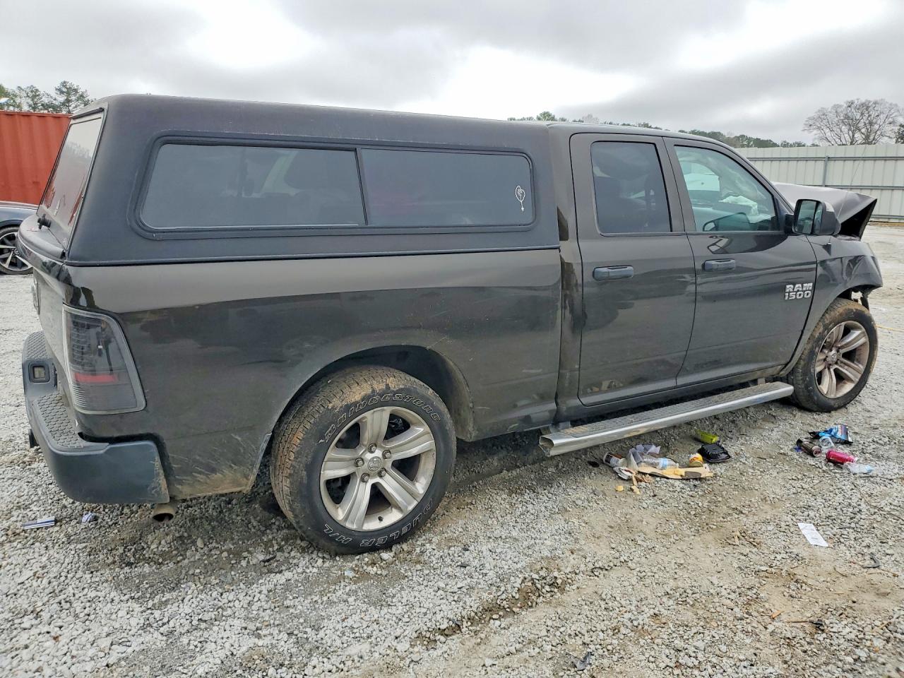 2014 RAM 1500 ST photo 5