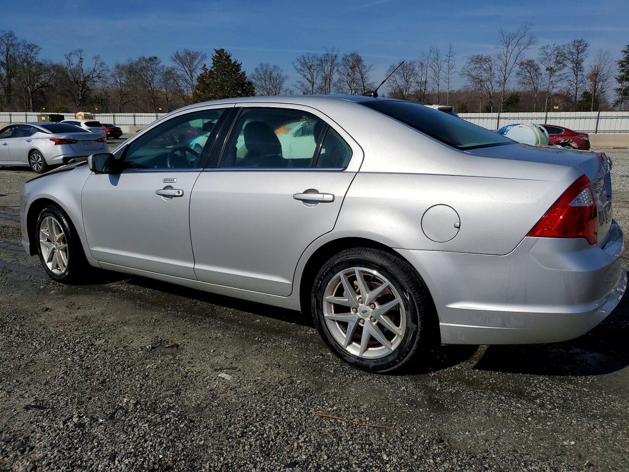 2010 FORD FUSION SEL photo 3
