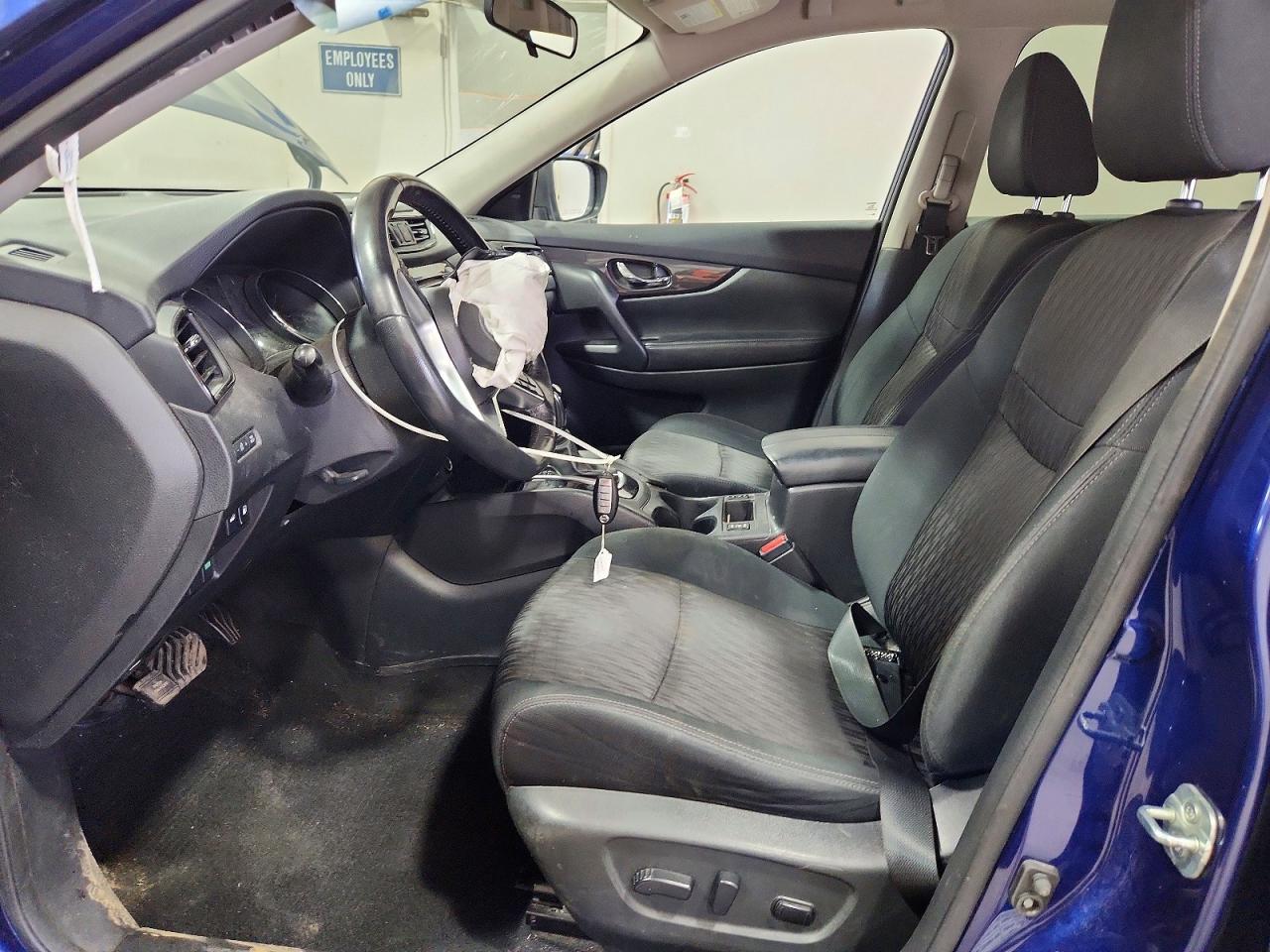 2018 NISSAN ROGUE SV photo 19