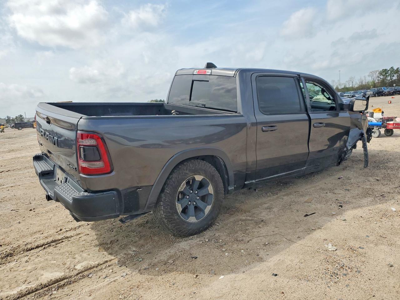 2019 RAM 1500 REBEL photo 3