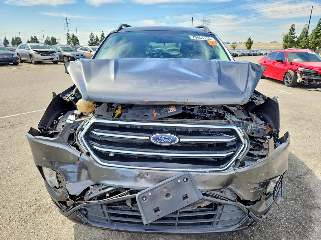 2019 FORD ESCAPE SE photo 9