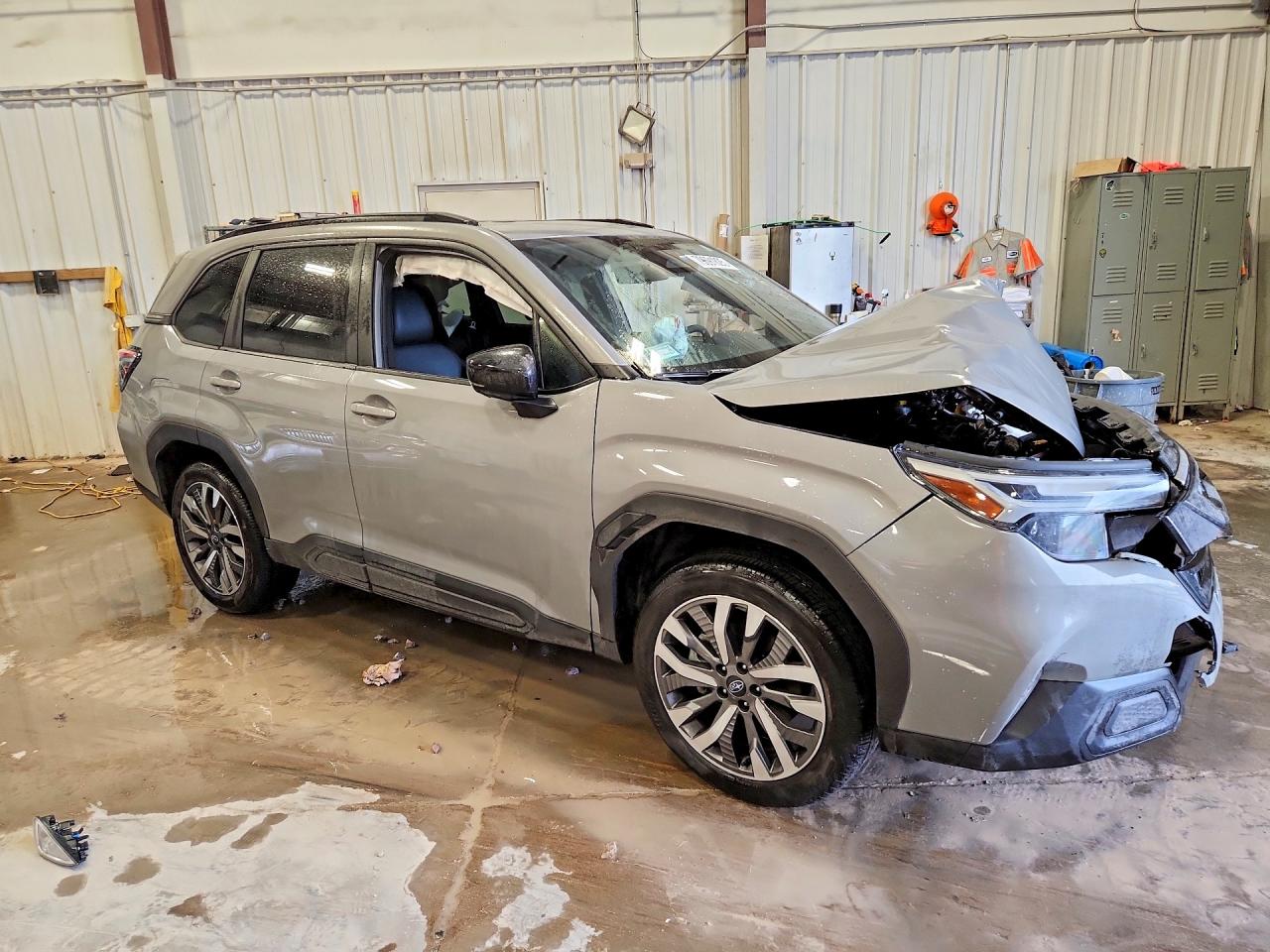 2025 SUBARU FORESTER TOURING photo 7