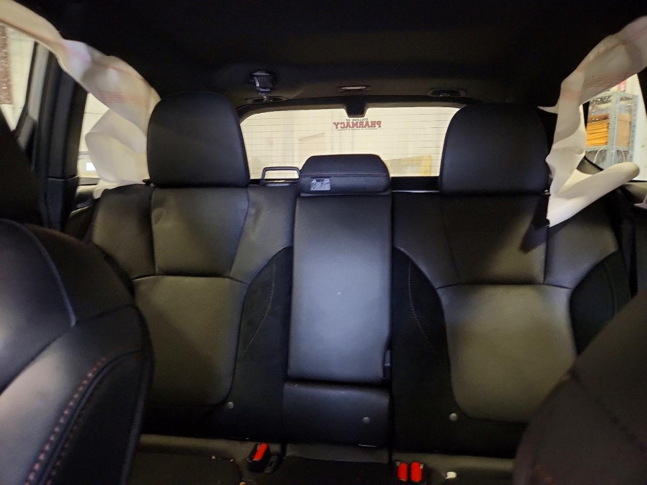2025 SUBARU FORESTER TOURING photo 19