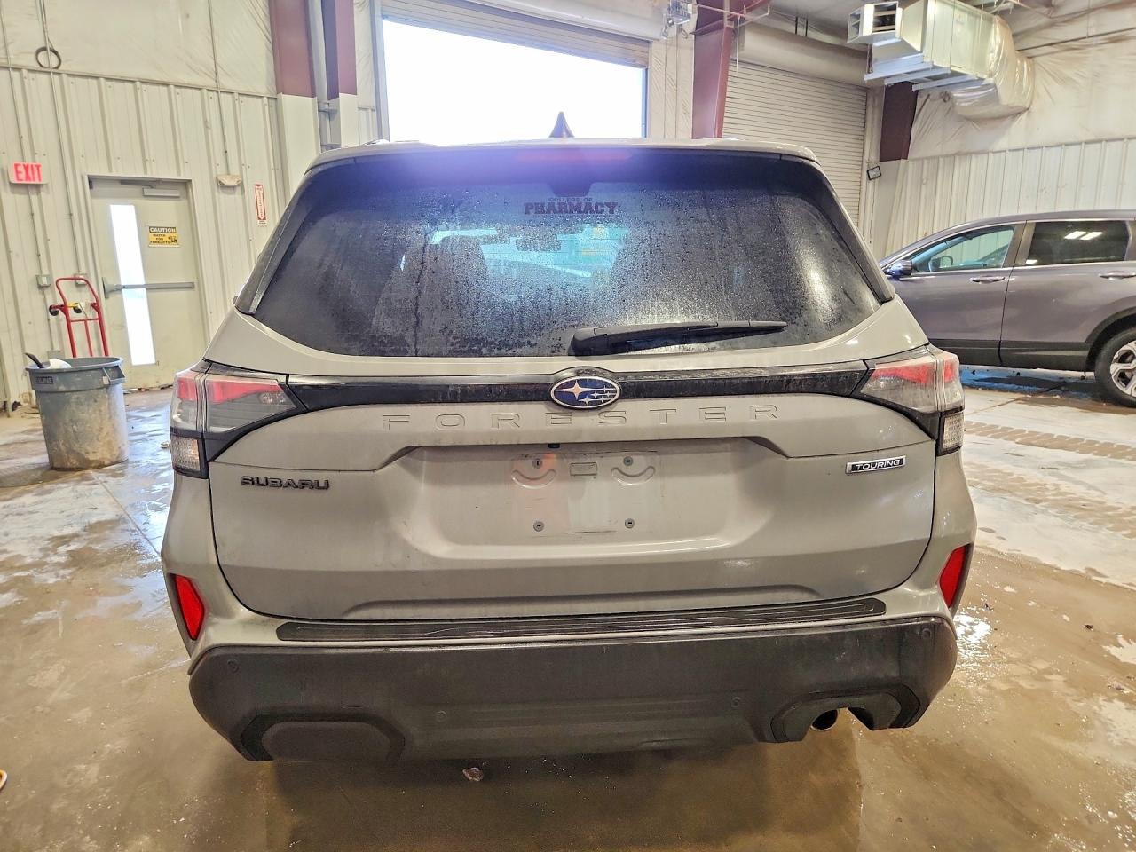 2025 SUBARU FORESTER TOURING photo 11
