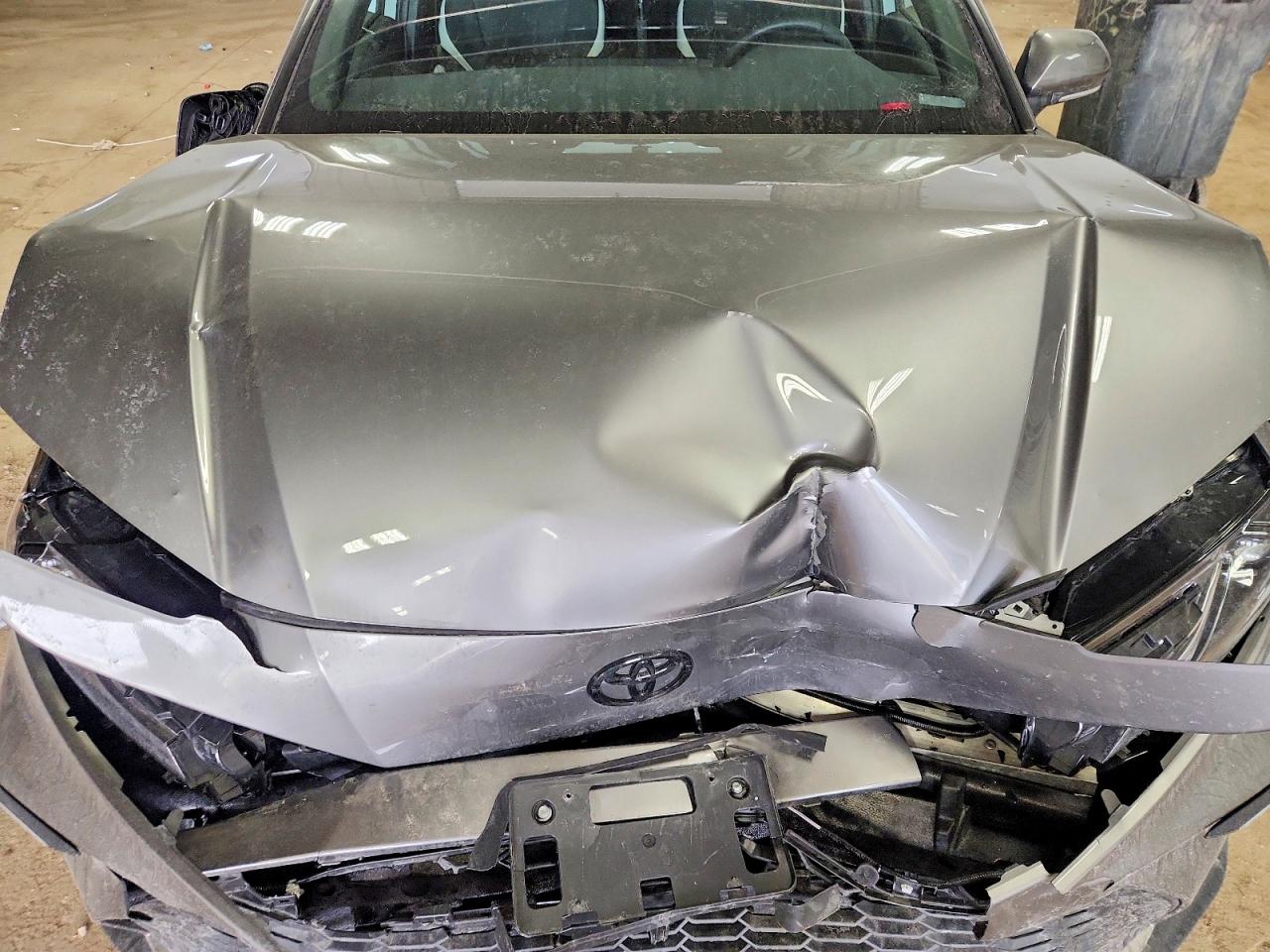 2025 TOYOTA CAMRY SE photo 21