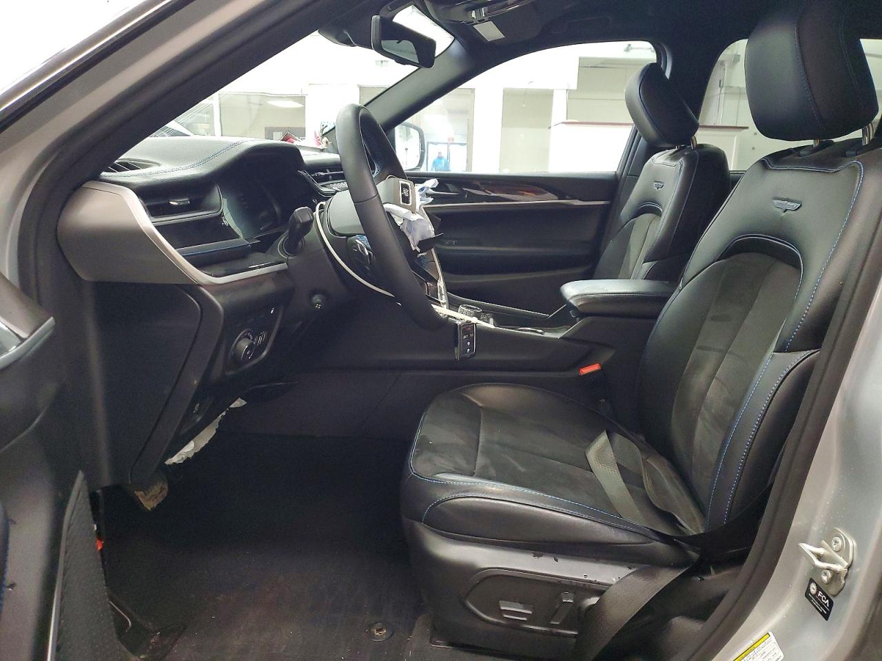 2023 JEEP GRAND CHEROKEE TRAILHAWK 4XE photo 19