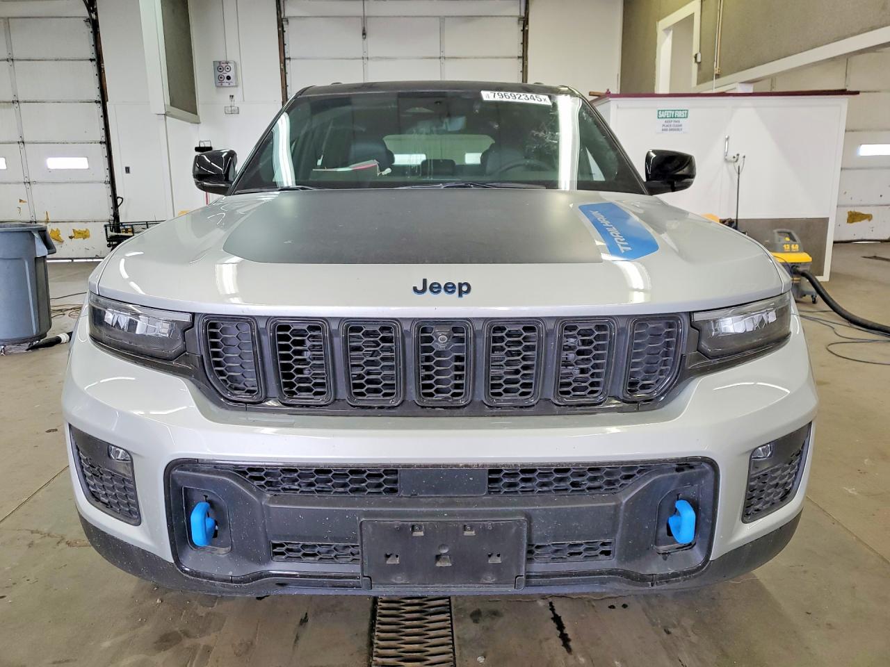 2023 JEEP GRAND CHEROKEE TRAILHAWK 4XE photo 13