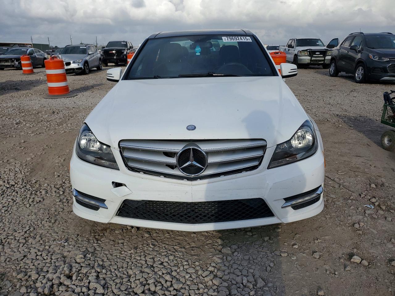 2013 MERCEDES-BENZ C 250 photo 13