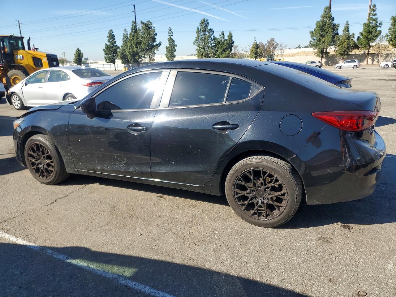 2017 MAZDA 3 SPORT photo 3